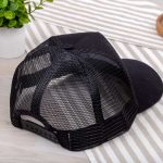 gorra negra