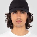 gorra negra