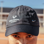 gorra negra