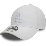 gorras blancas